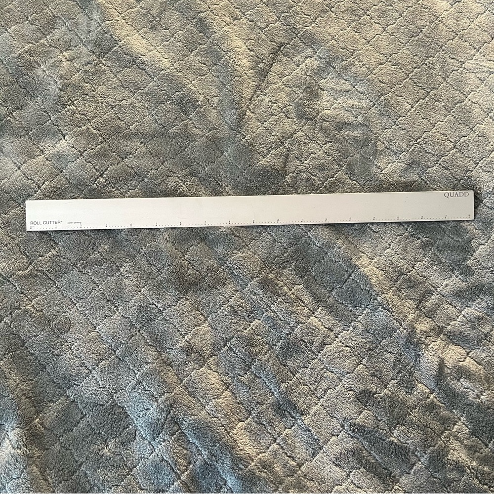 Roll Cutter Metal Ruler - Picture 1 of 5